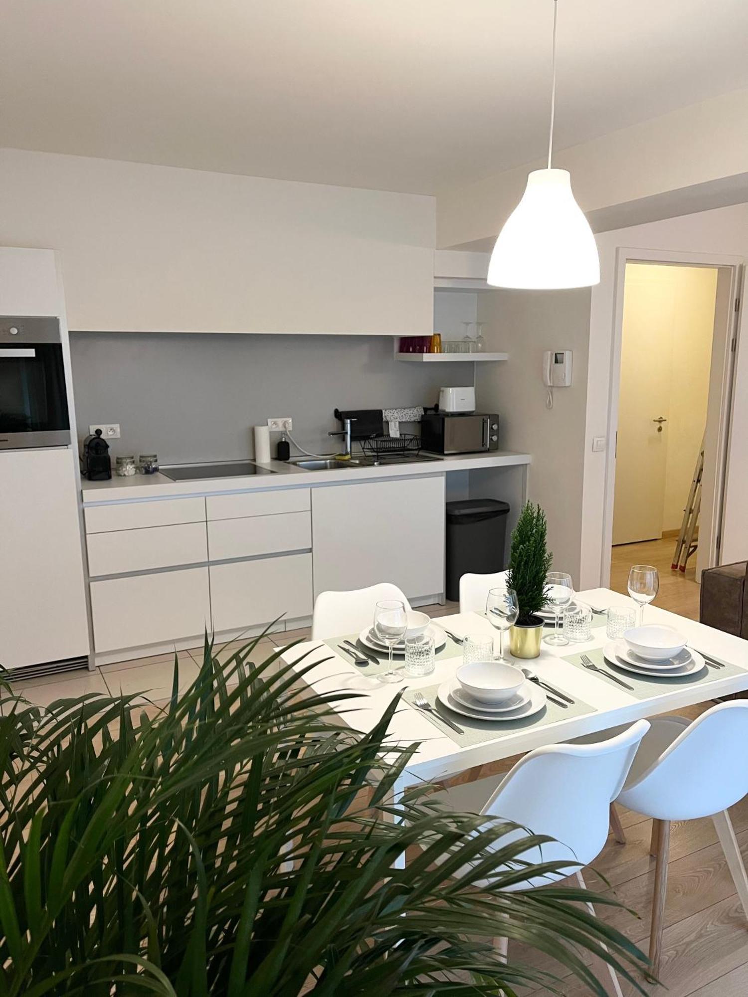 Elegant Flat - Center Of Brussels Apartment Bagian luar foto