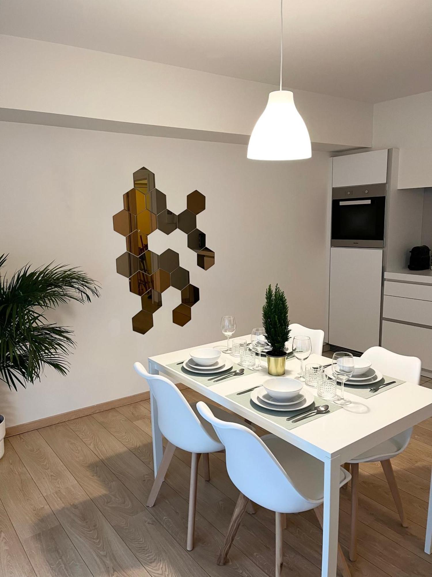 Elegant Flat - Center Of Brussels Apartment Bagian luar foto